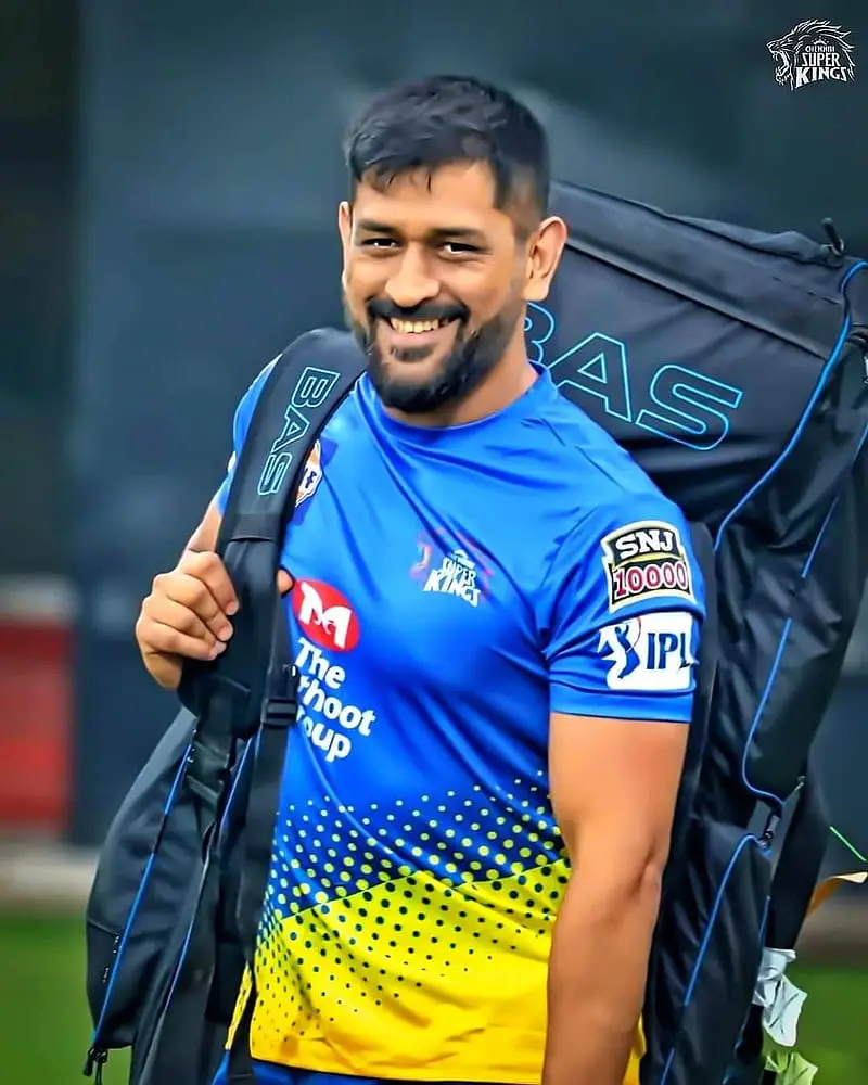 एम.एस. धोनी: सिर्फ एक क्रिकेटर नहीं, एक युग