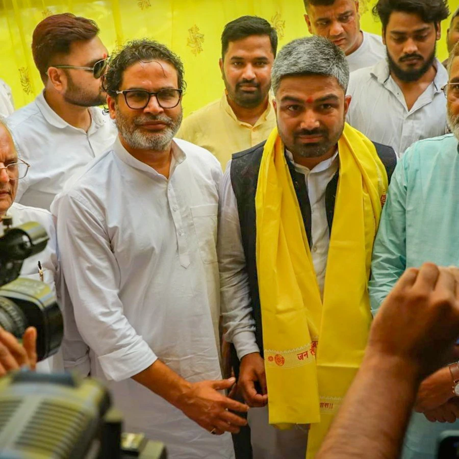 प्रशांत किशोर के ‘जन सुराज’ पर ‘लूटपाट कंपनी’ का ठप्पा: एक नए राजनीतिक प्रयोग की अग्निपरीक्षा