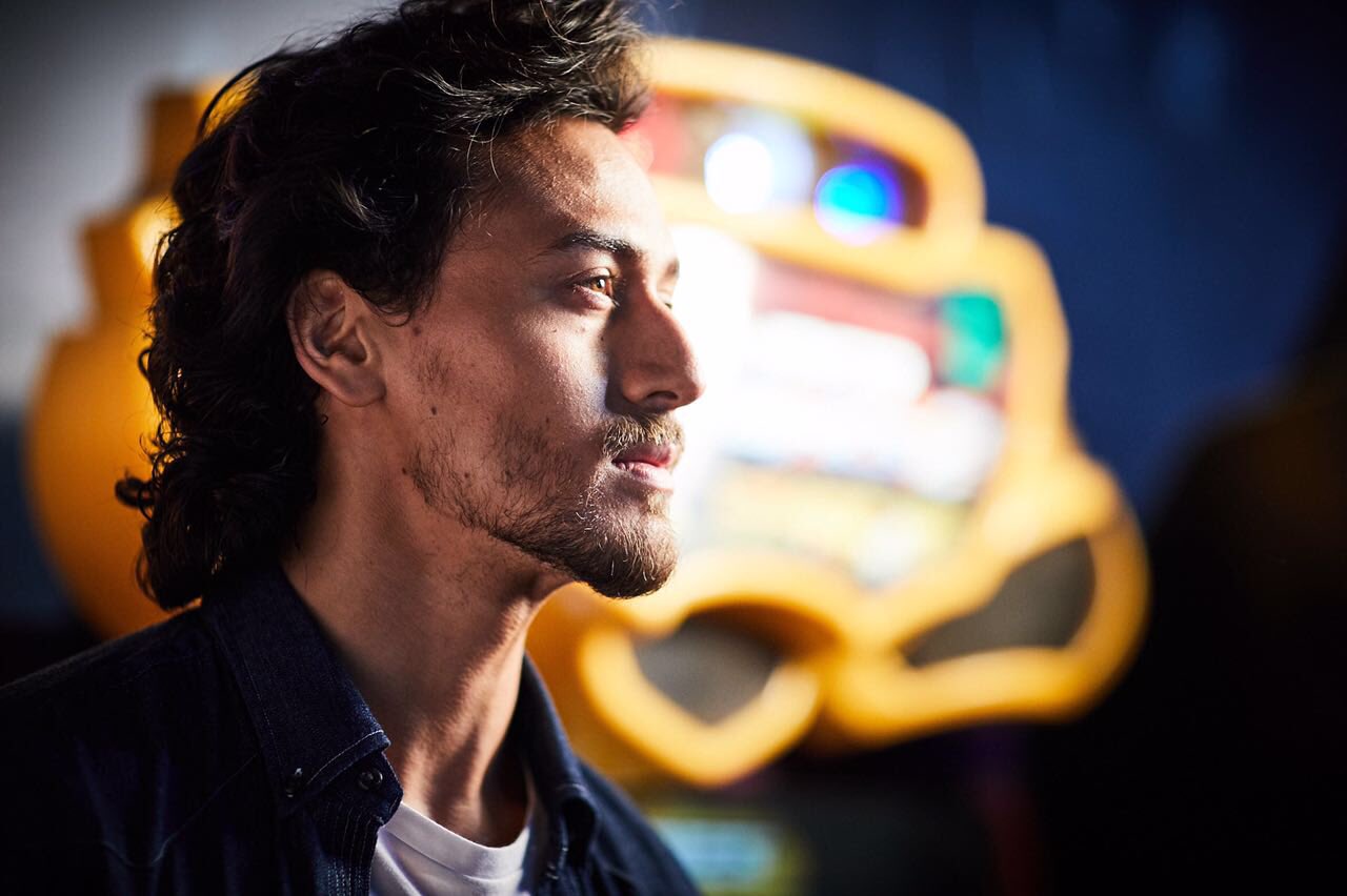 Tiger Shroff Net Worth 2025: एक्शन स्टार की कमाई