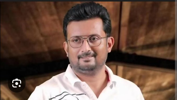 रमीज़ कौन हैं? तेजस्वी यादव के विवादित सलाहकार की पूरी कहानी