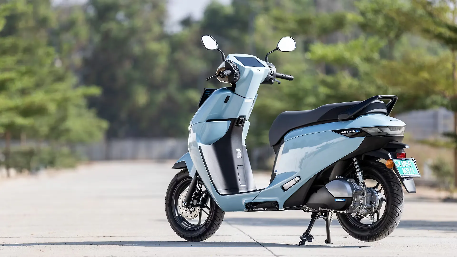 Honda Activa e: और QC1 इलेक्ट्रिक स्कूटर्स का उत्पादन अगस्त से ठप – कारण समझें